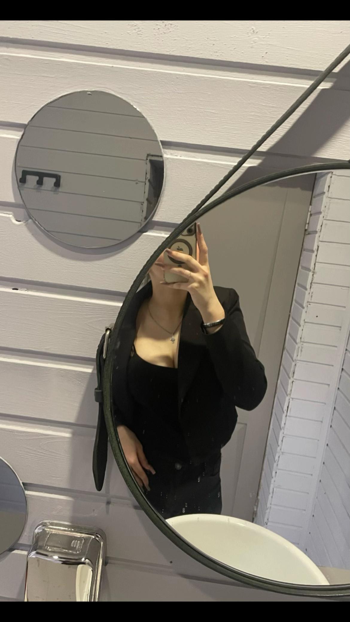 @angelinaaa