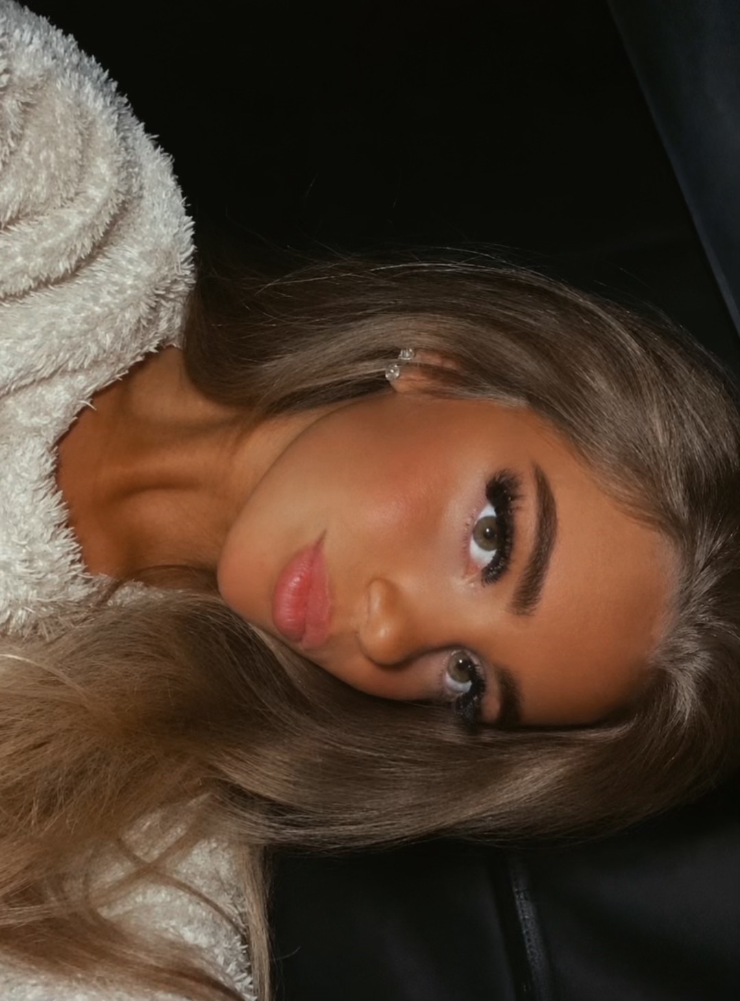 @lils🪭🐆🍒
