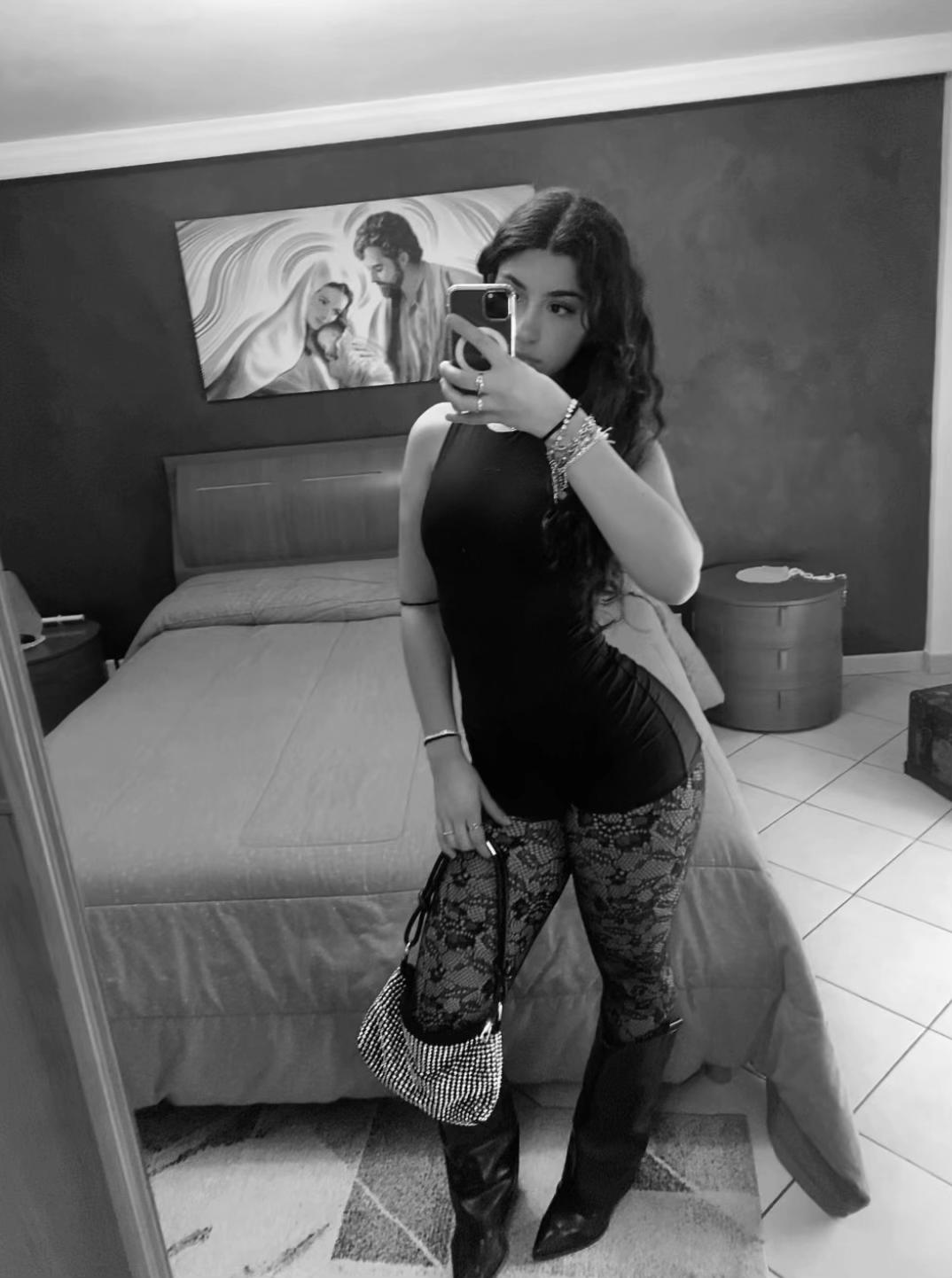 @k.iara__
