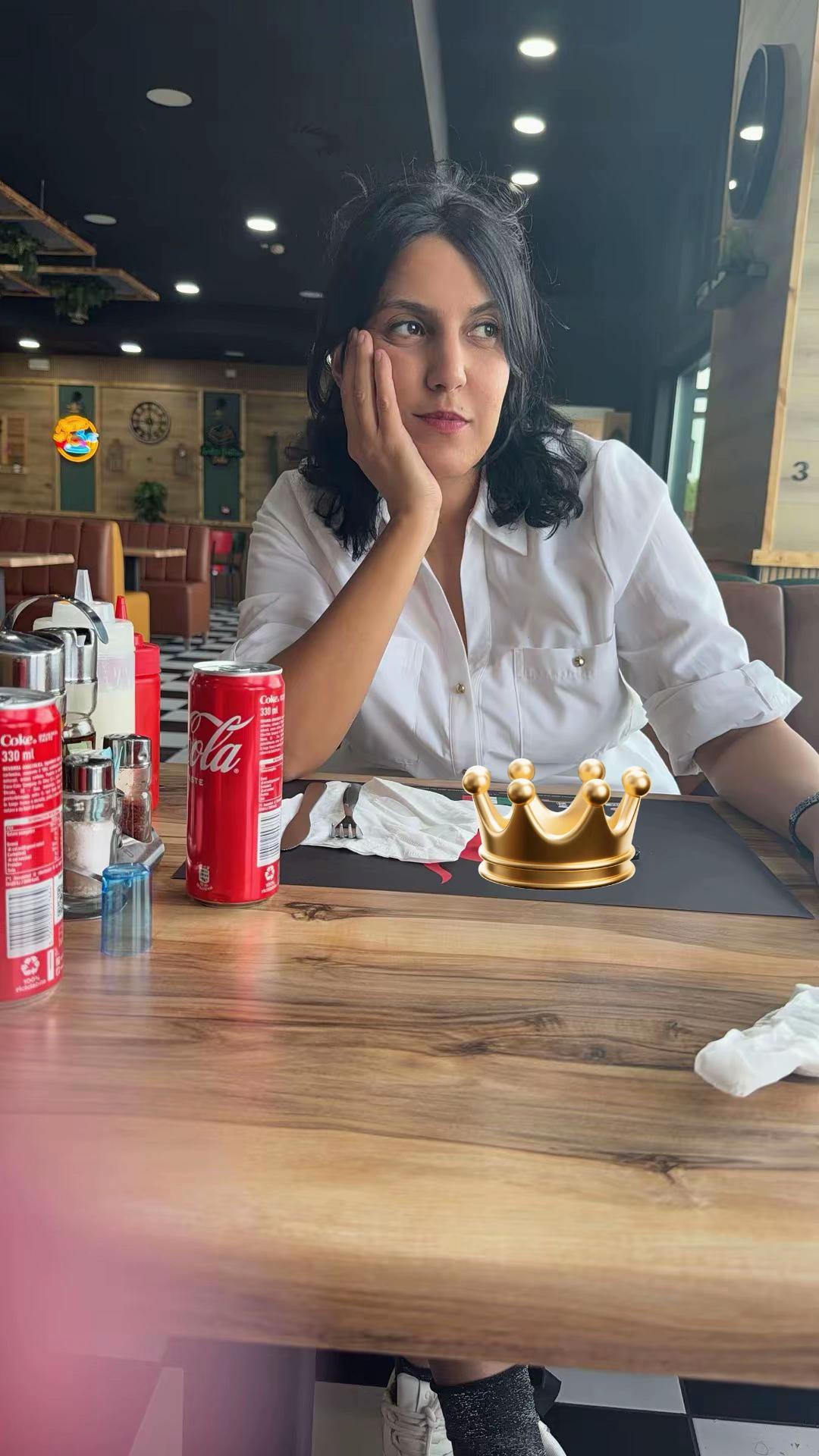 @Lara Haouas