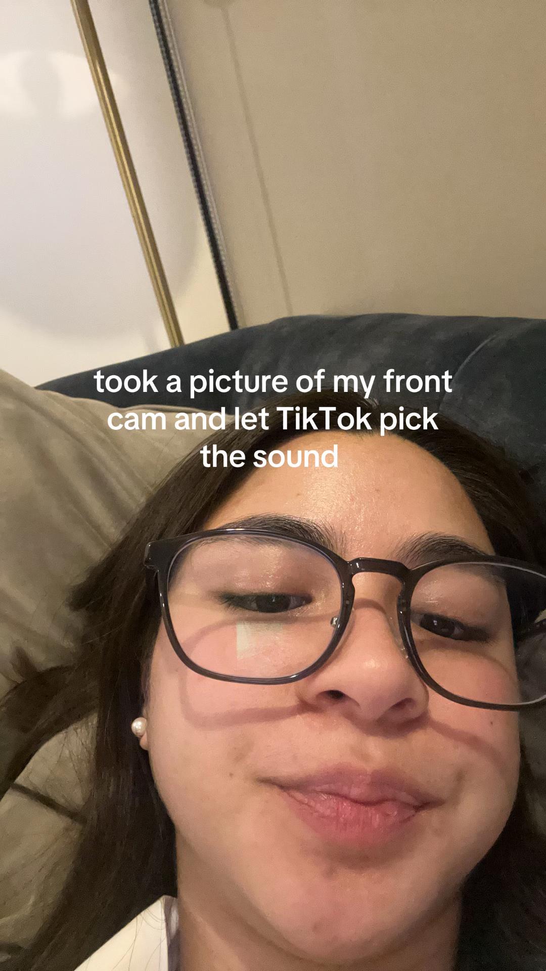 @bea muñoz on spotify 🤨