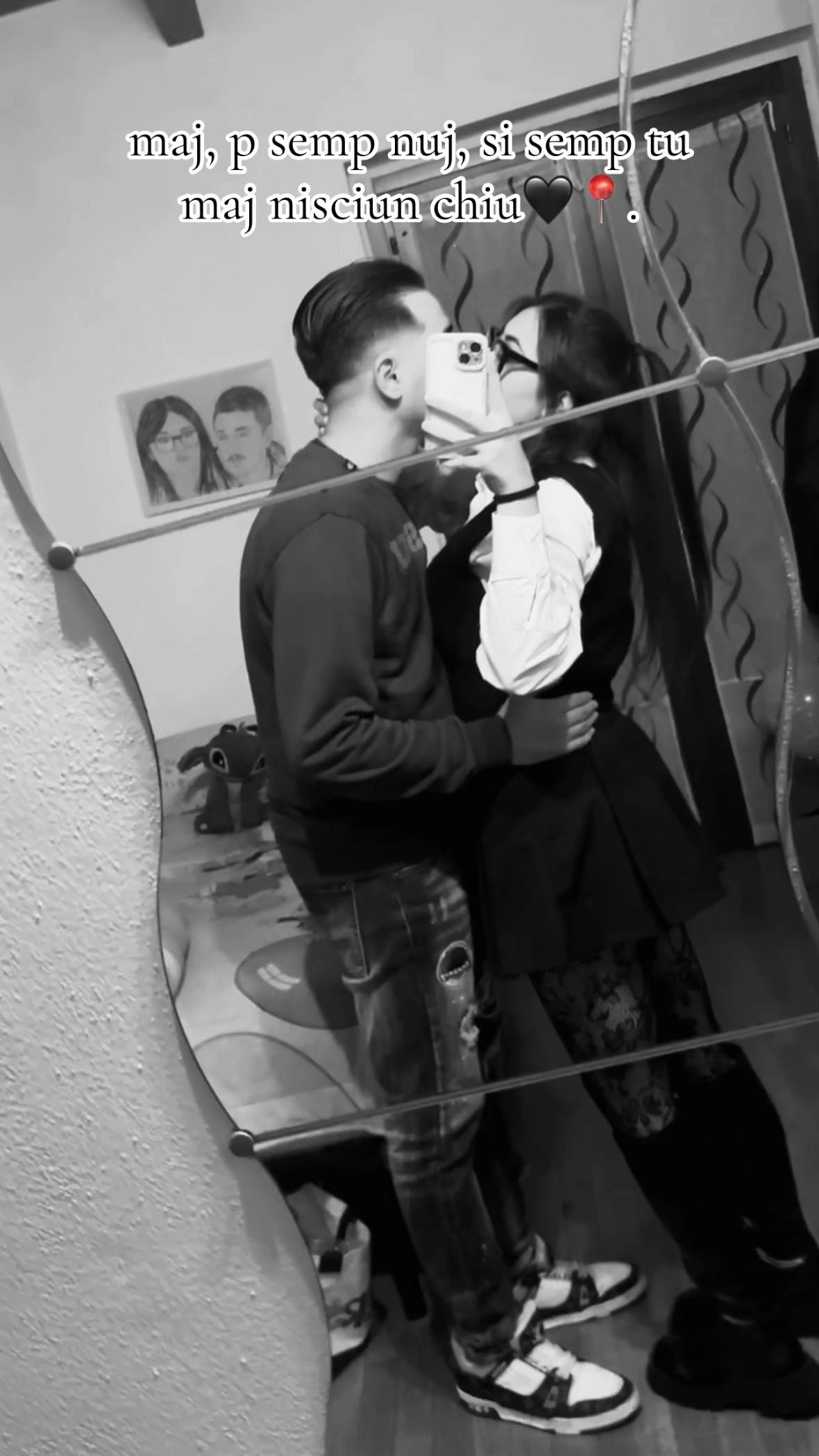 @Silvia🖤