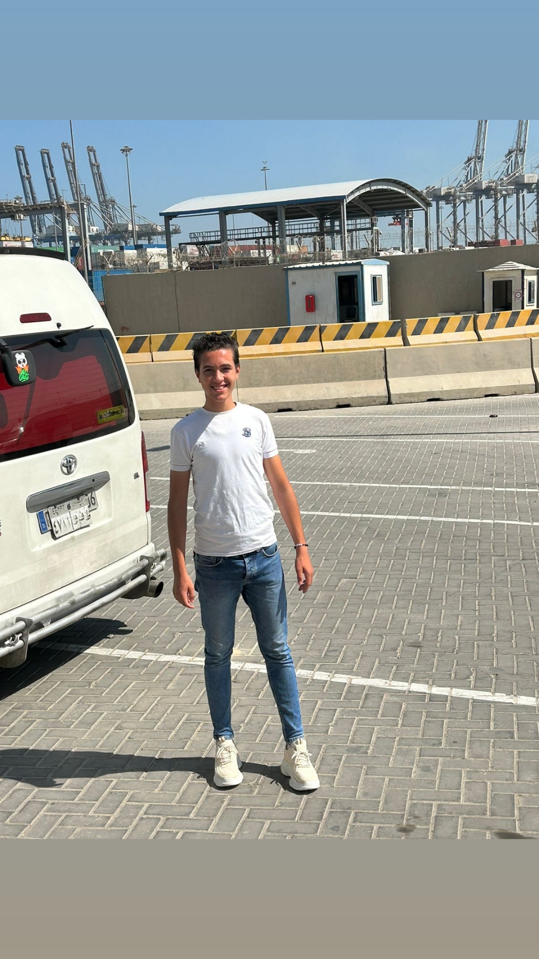 @اياد احمد غريب