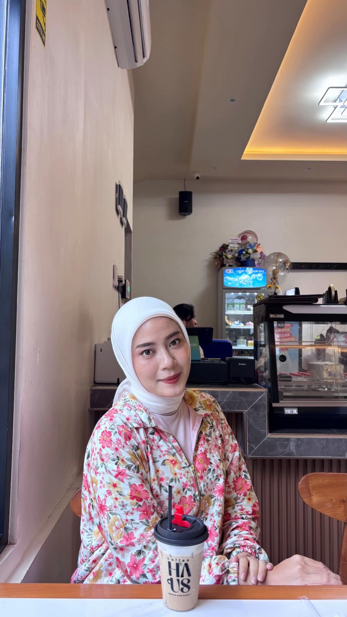 @putri sinaga
