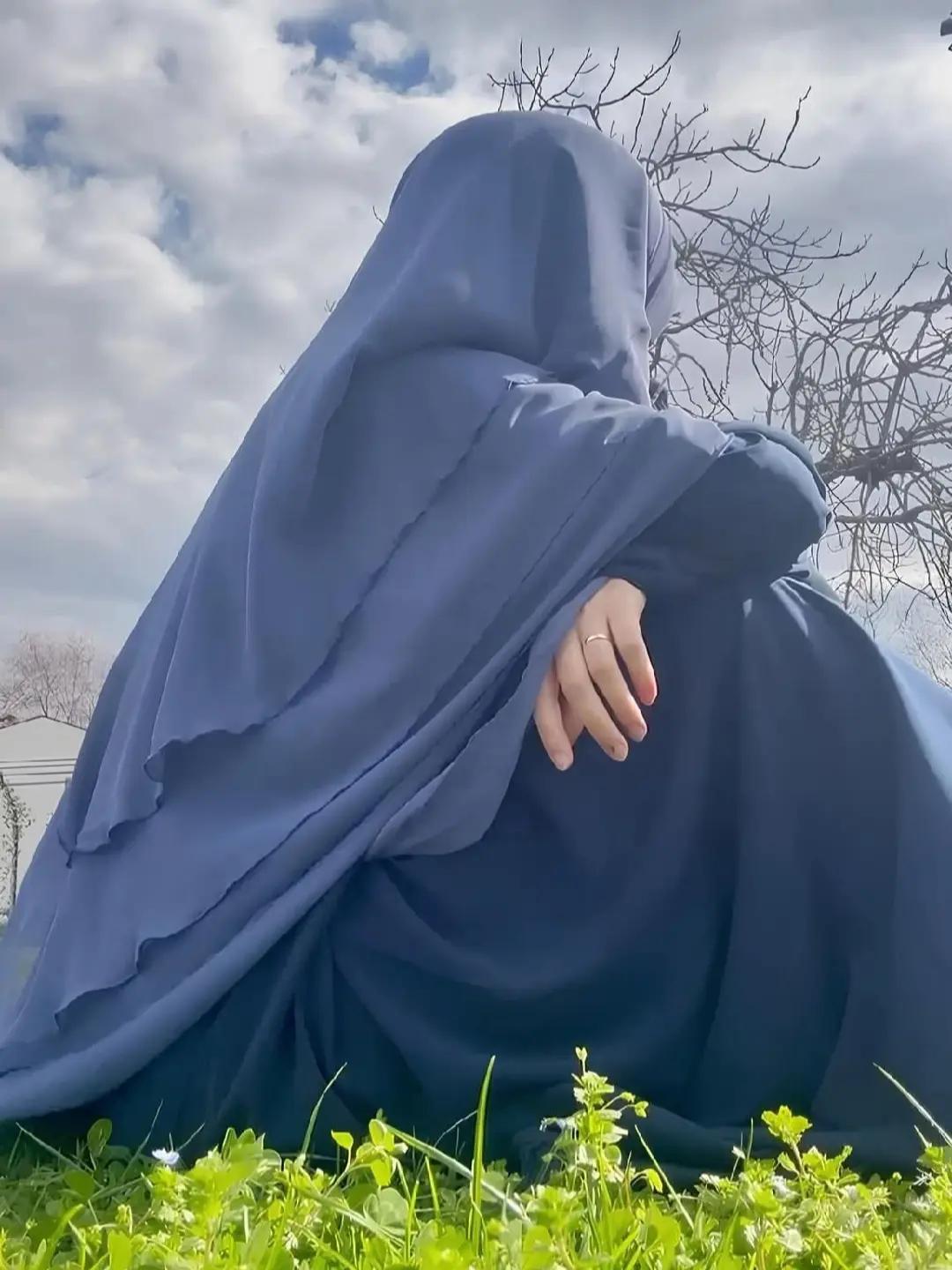 @ګلابو 👀