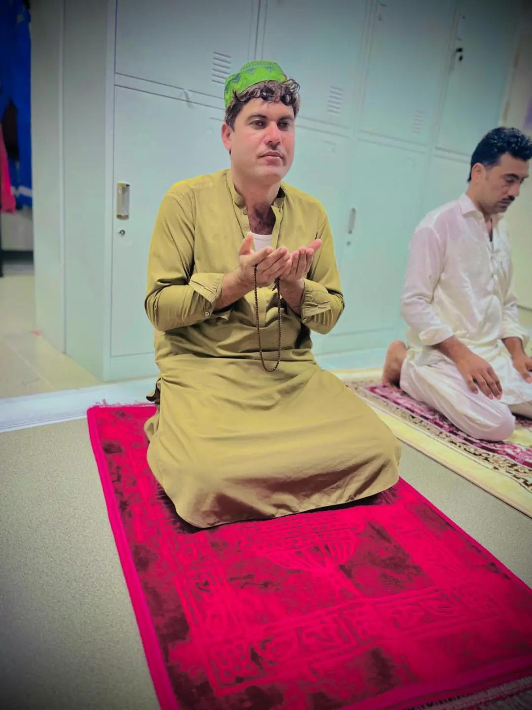 @""گیلمن مومند""