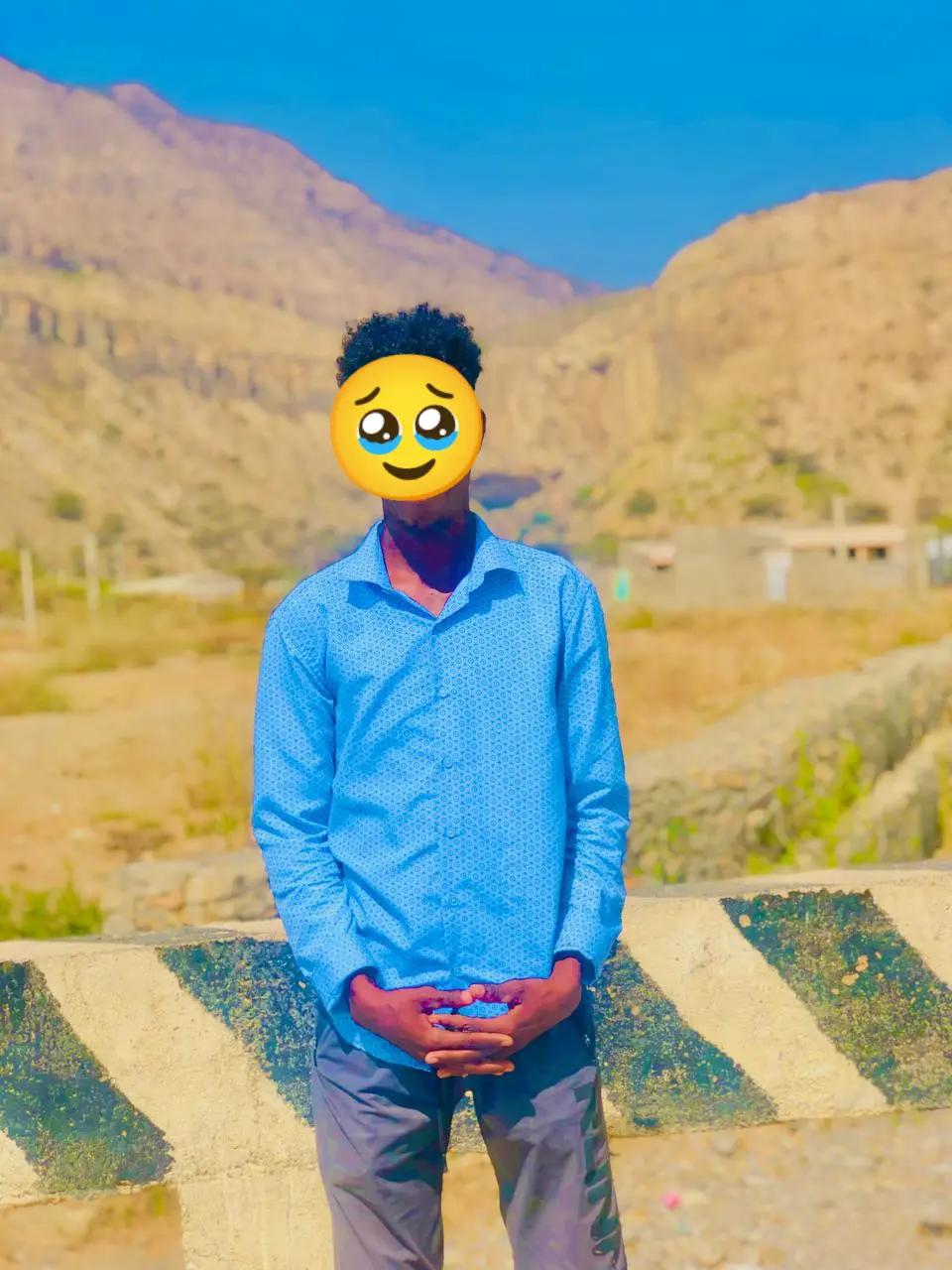 @Amoyti Dawwe🦒✍️🥀