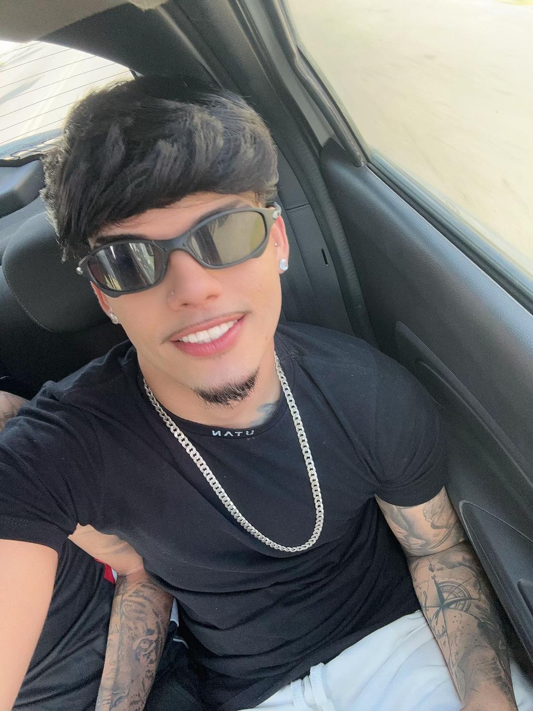 @Cauazin🕺