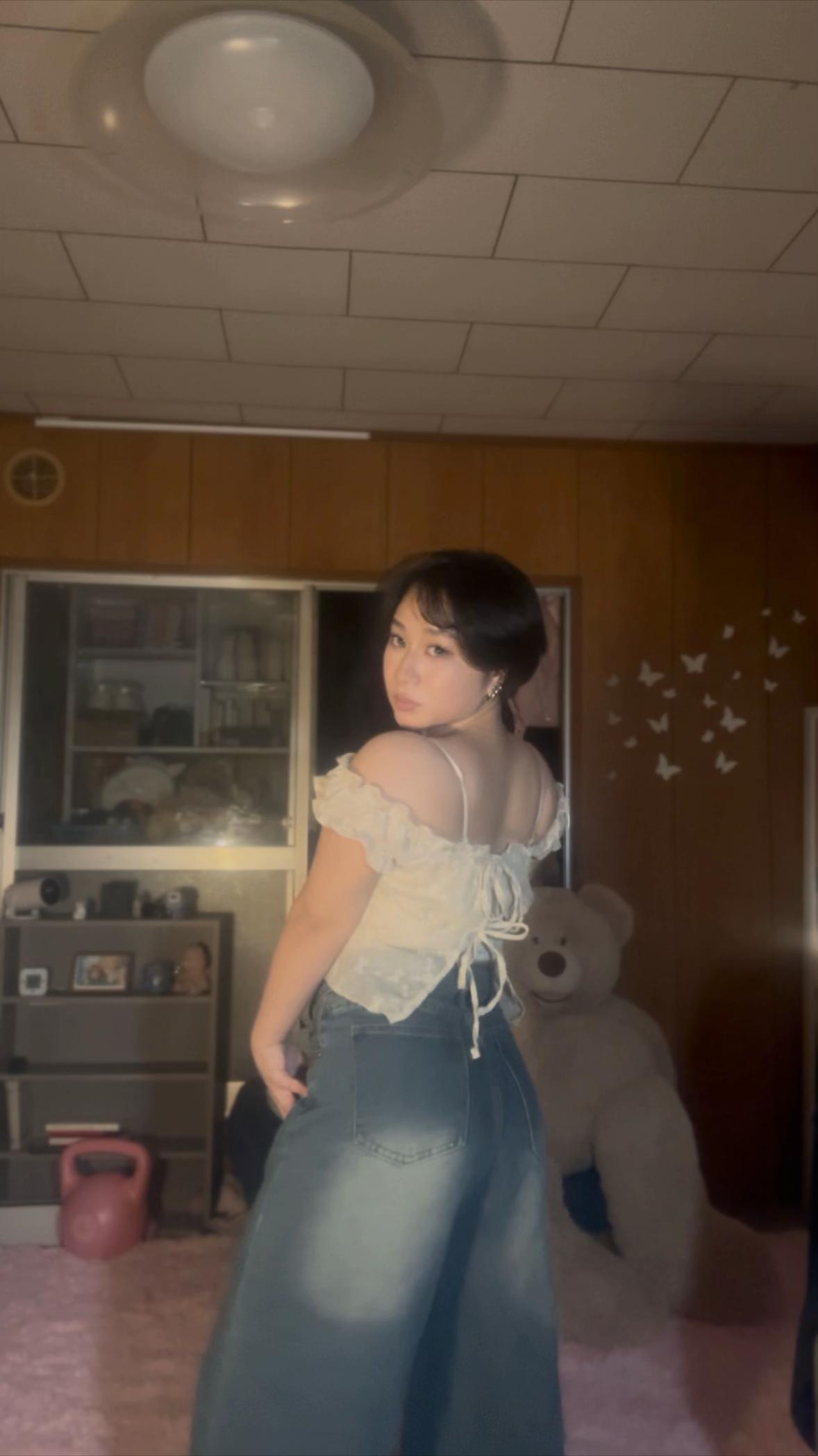 @ジジ
