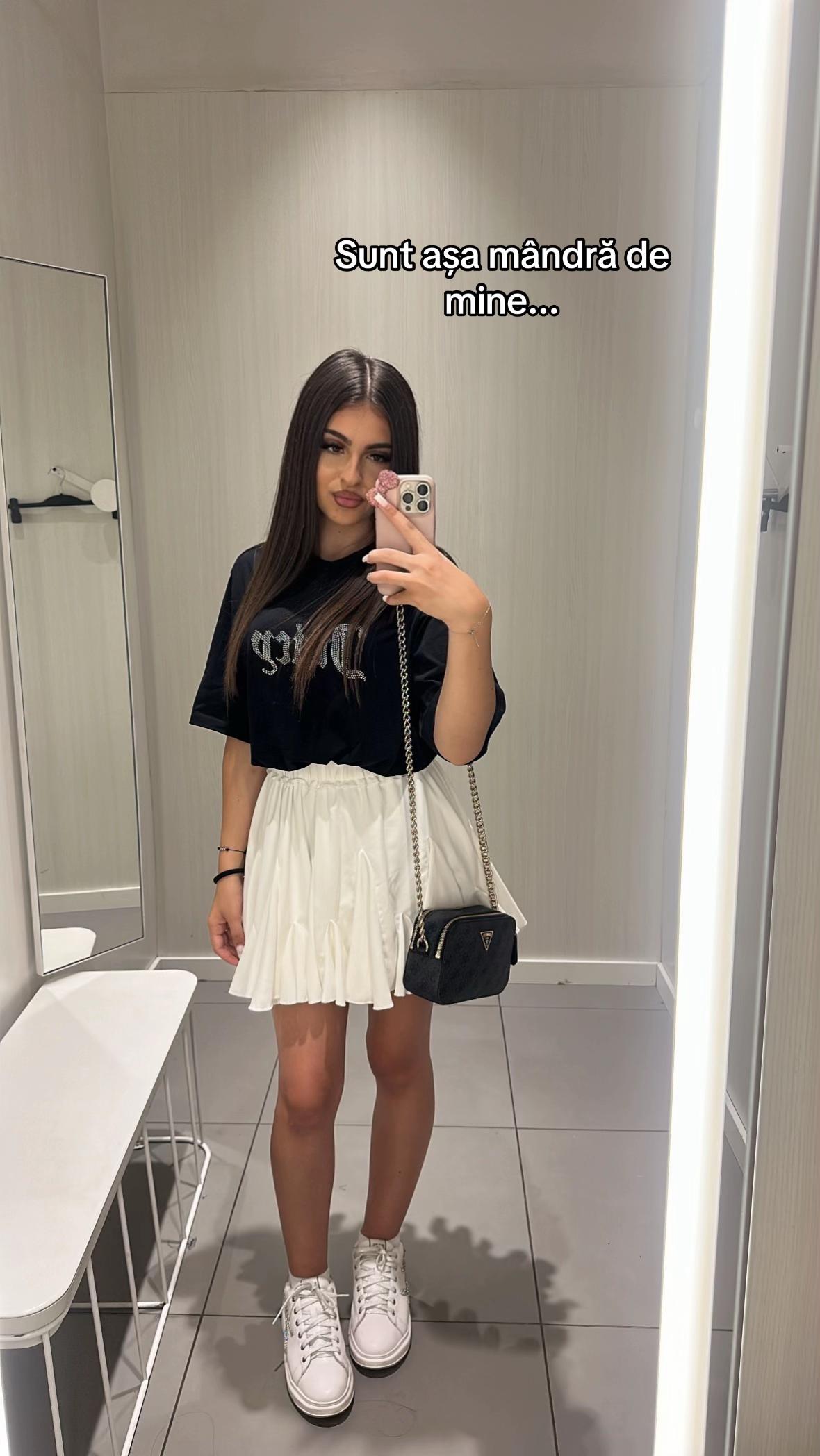 @𝓛𝓪𝓻𝓲𝓼𝓪🎀