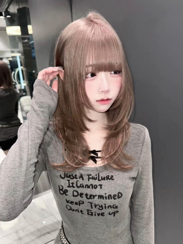 @にゃむ