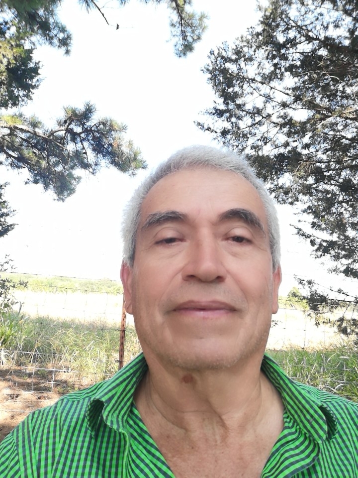 @Adalberto Esquivel