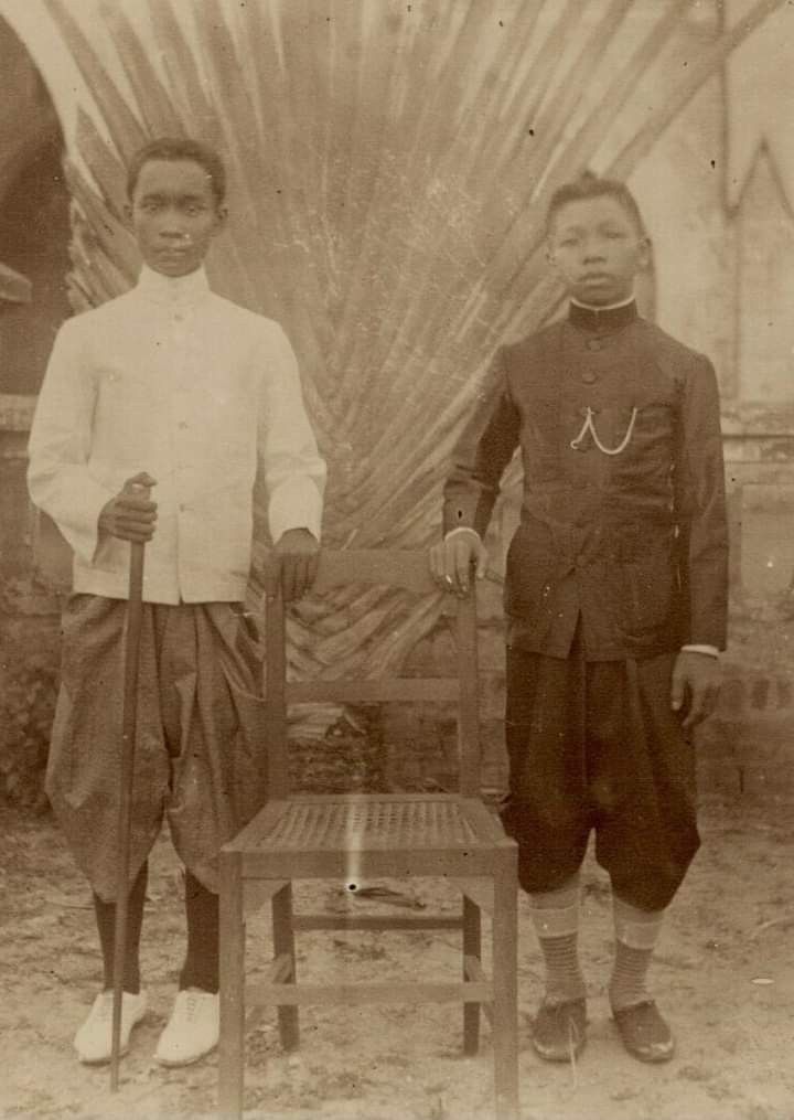 @ចែម ប្រុស