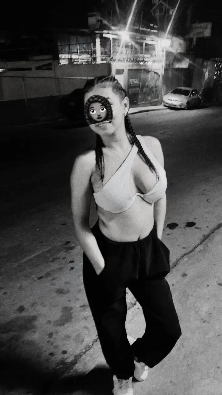 @Valentina♡