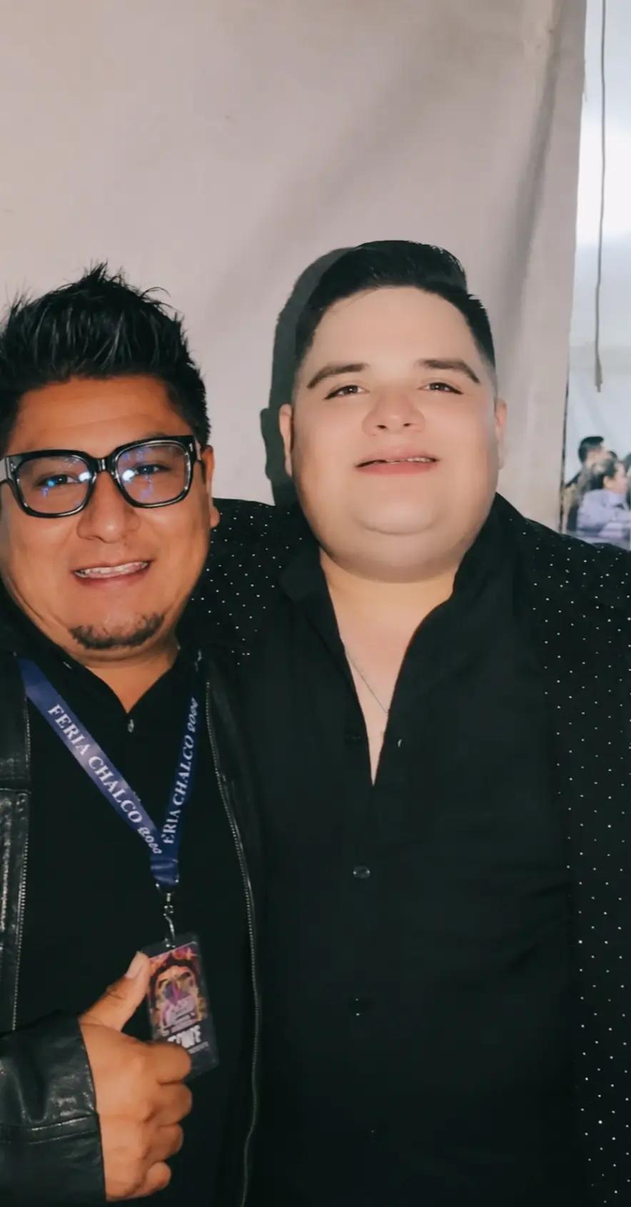 @elreyesfm