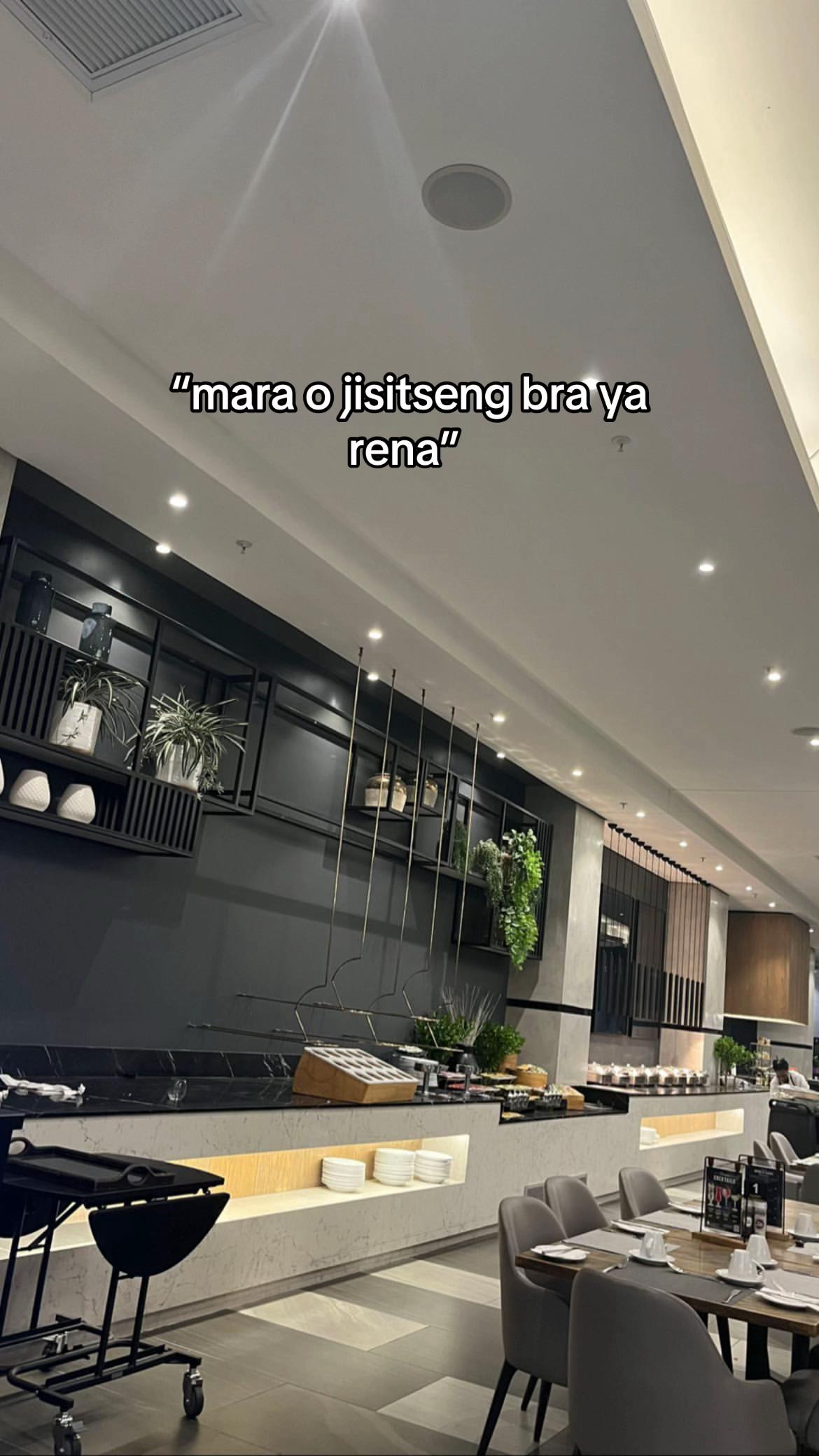 @Bui Makola 🌸