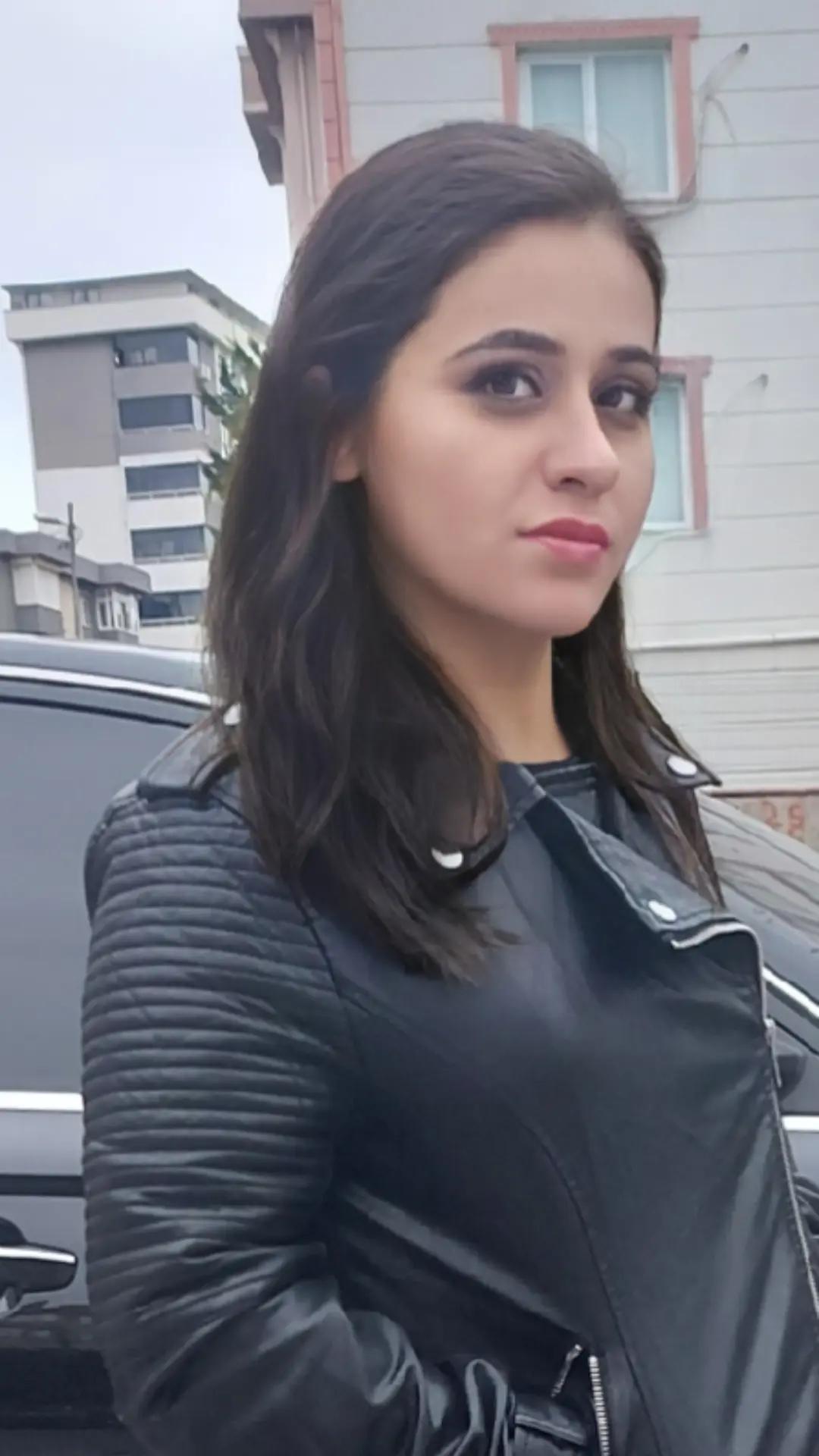 @yasemin