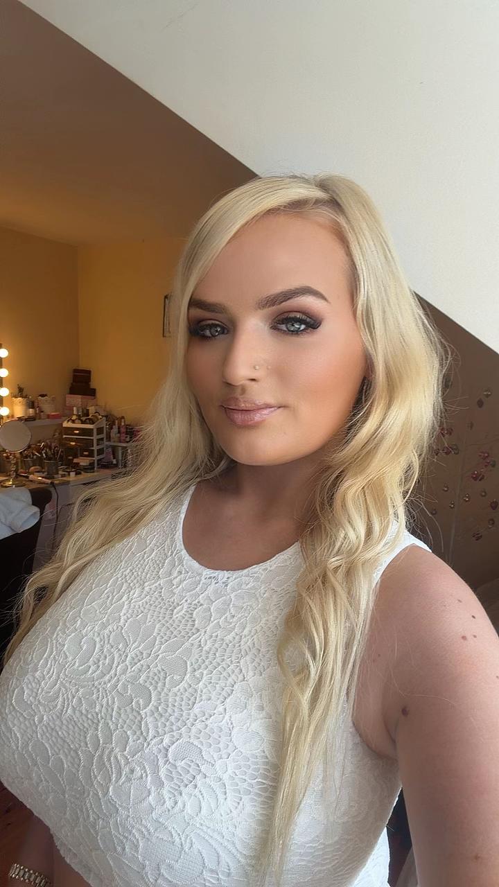 @Ava810❯❯❯❯❯