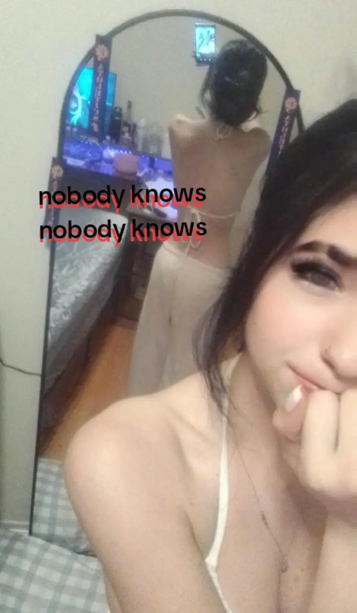 @elleira_priv
