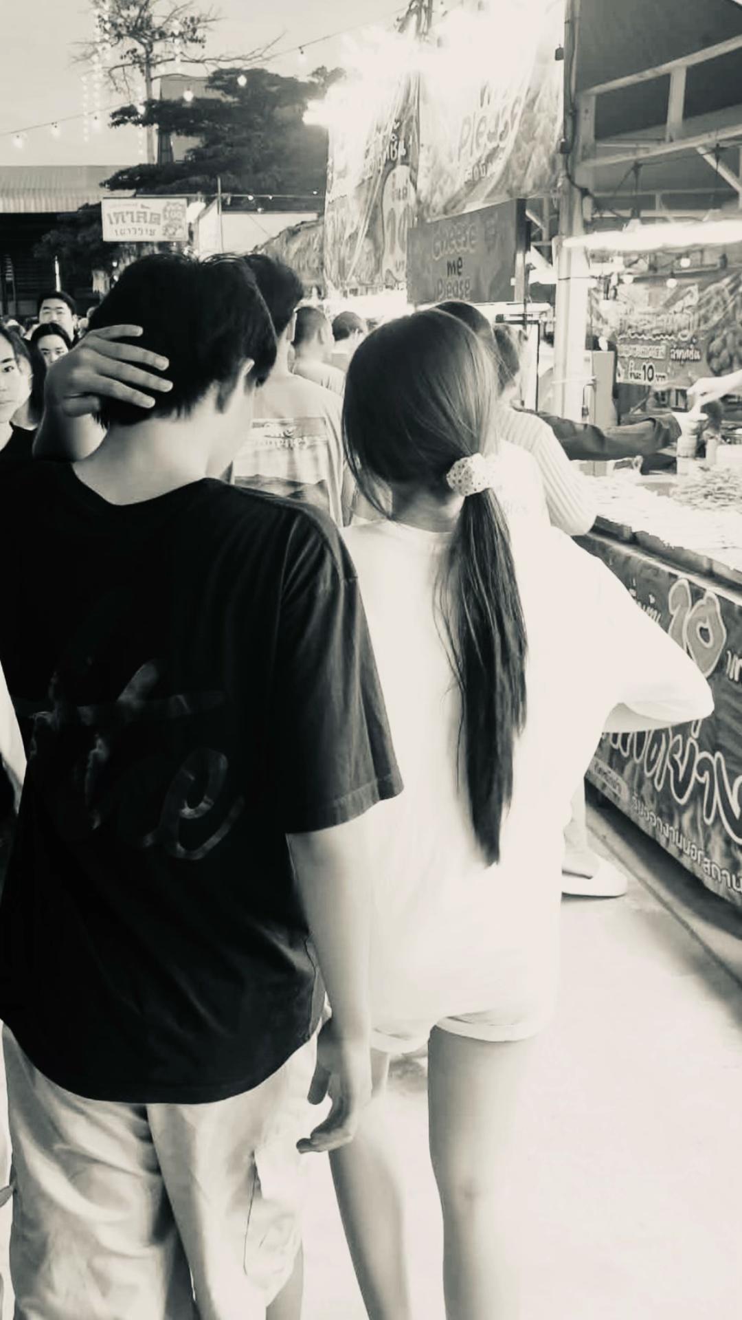 @ขวาเวทมนตร์🩷💛
