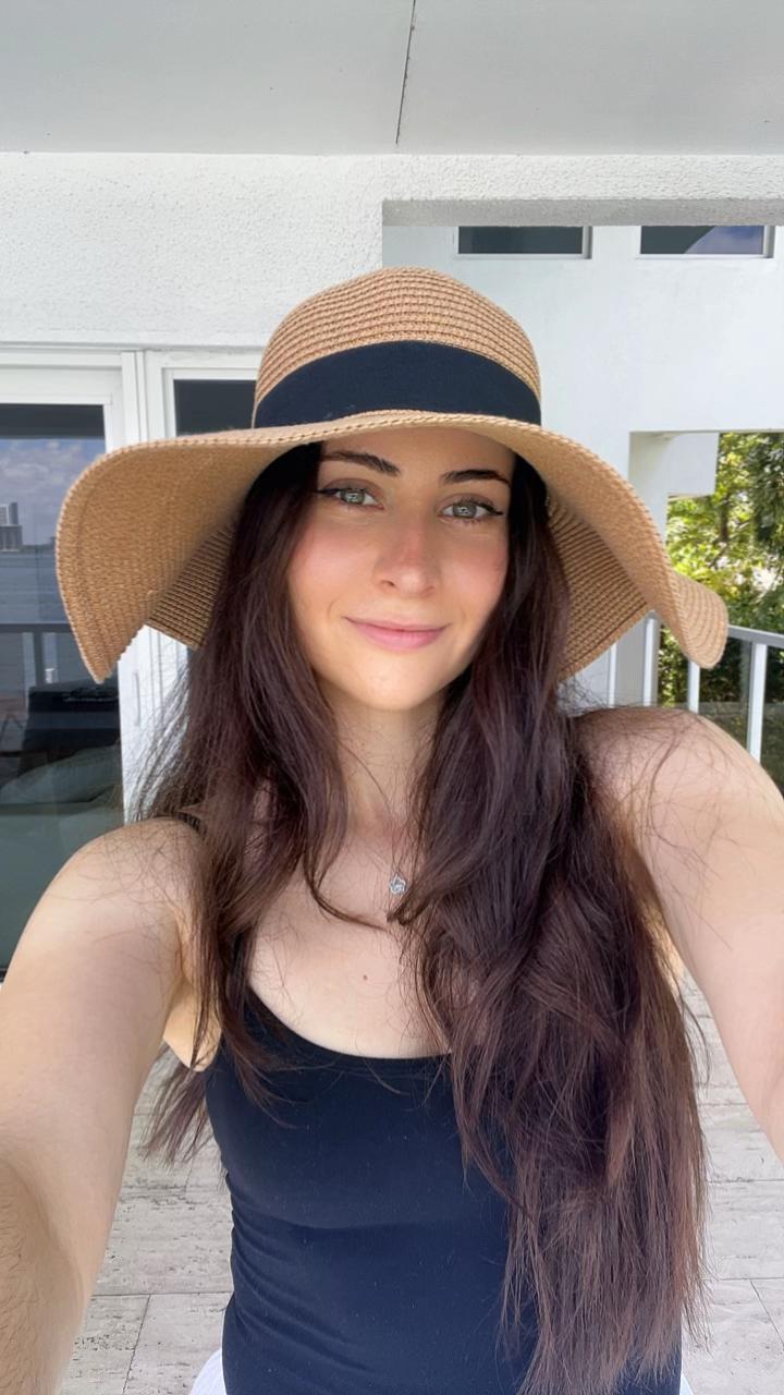 @Alexee