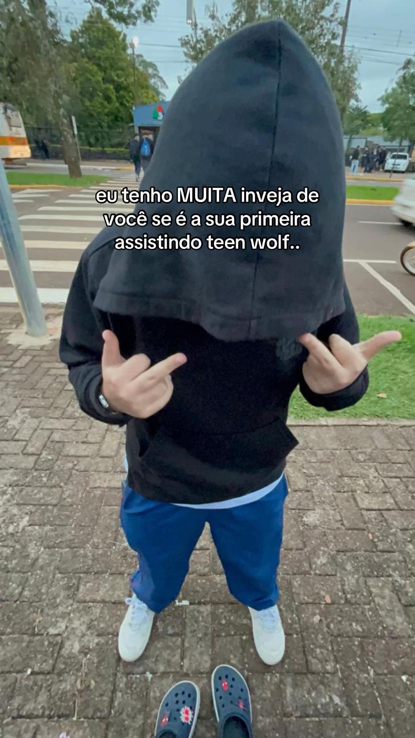 @Castilho