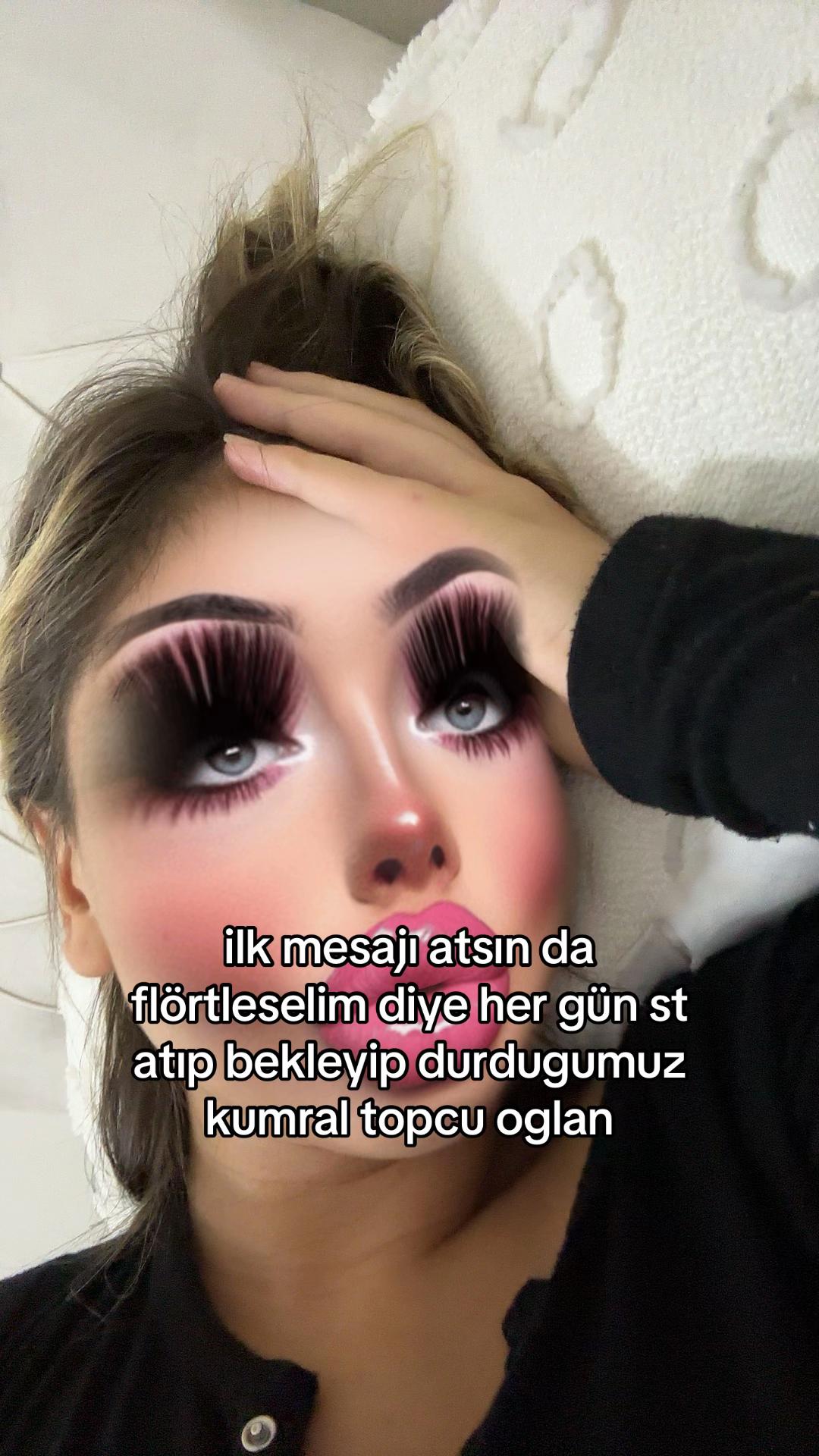 @deccalice😜😜