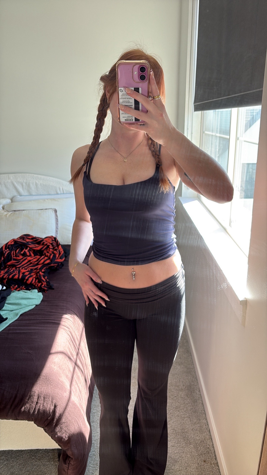 @👩🏼🦰