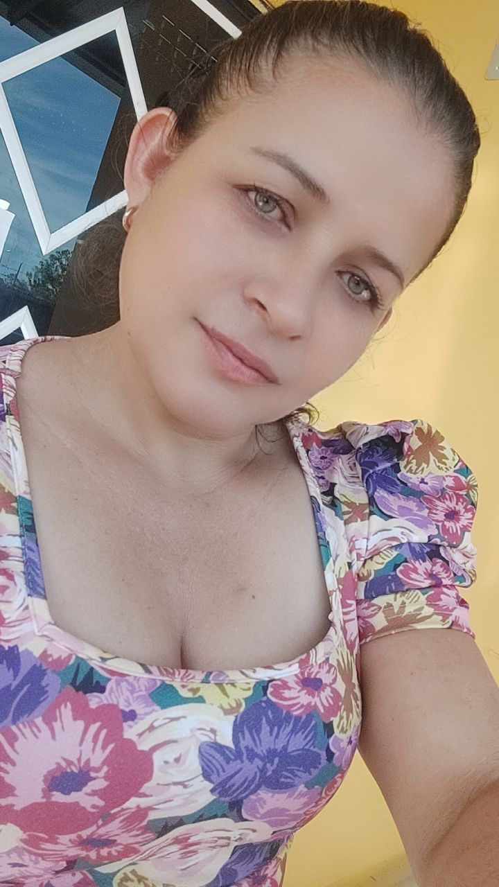 @Elisa