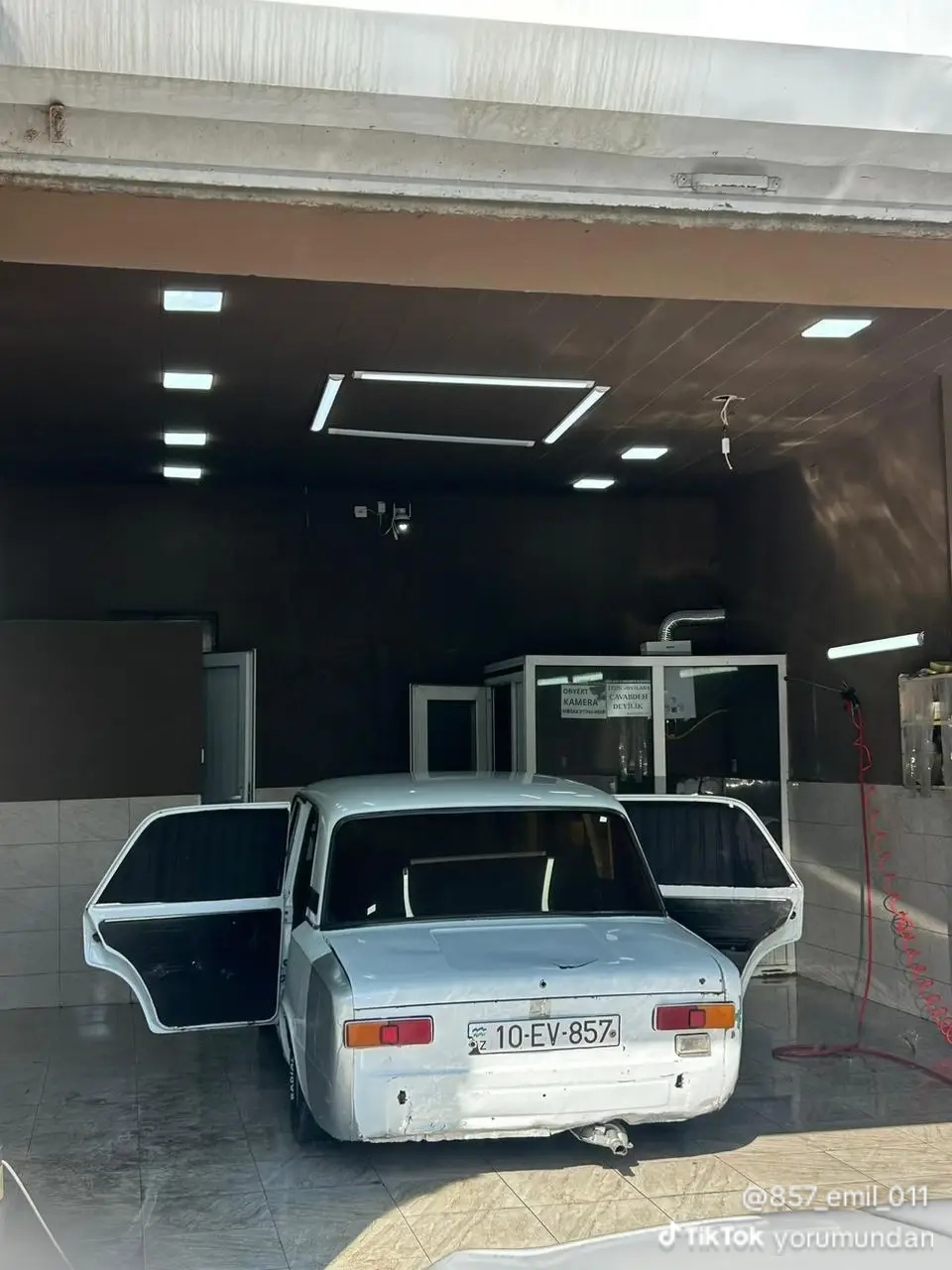 @21011cars