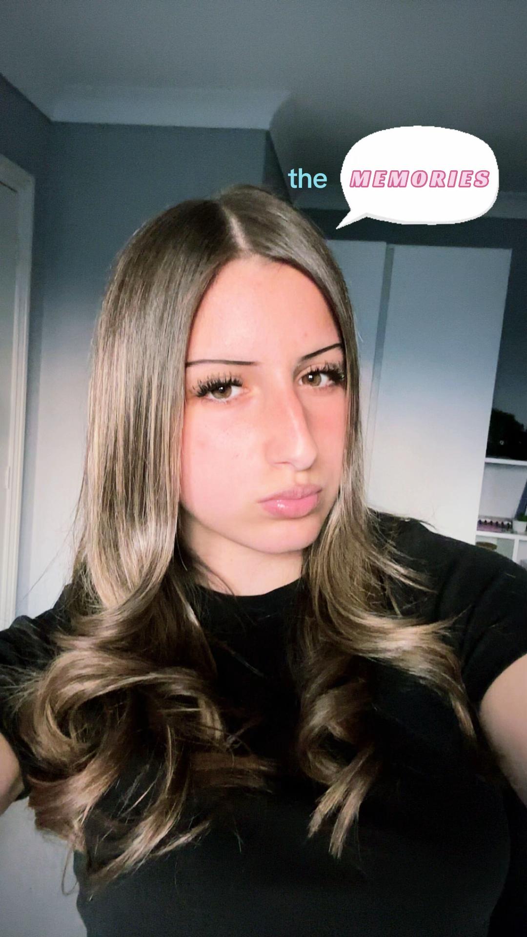 @❦