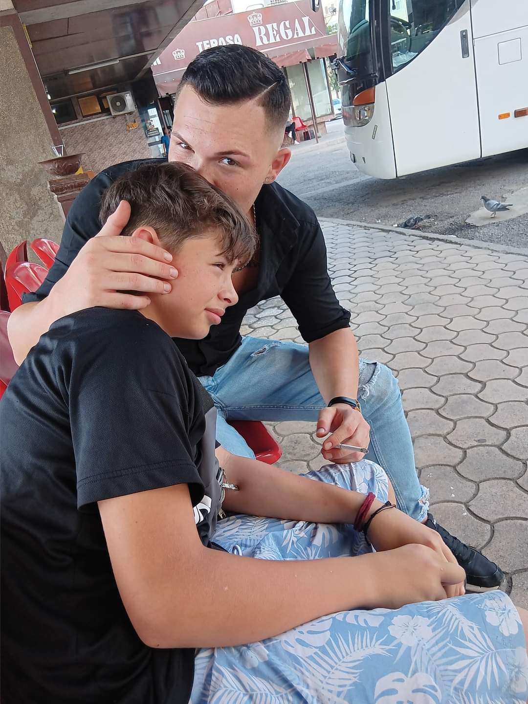 @Ionela costin✨🤍❤