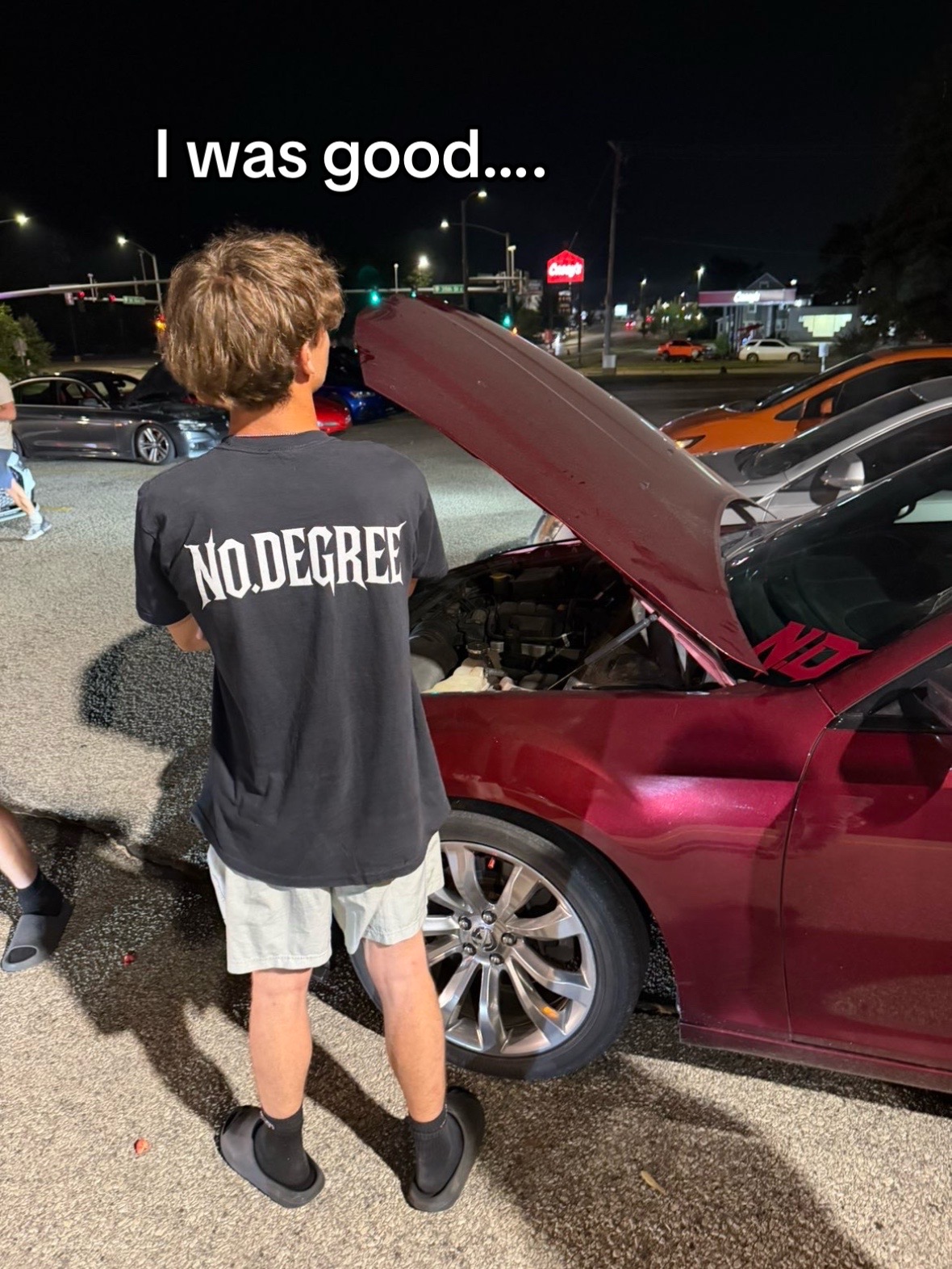 @Vq.Cayden