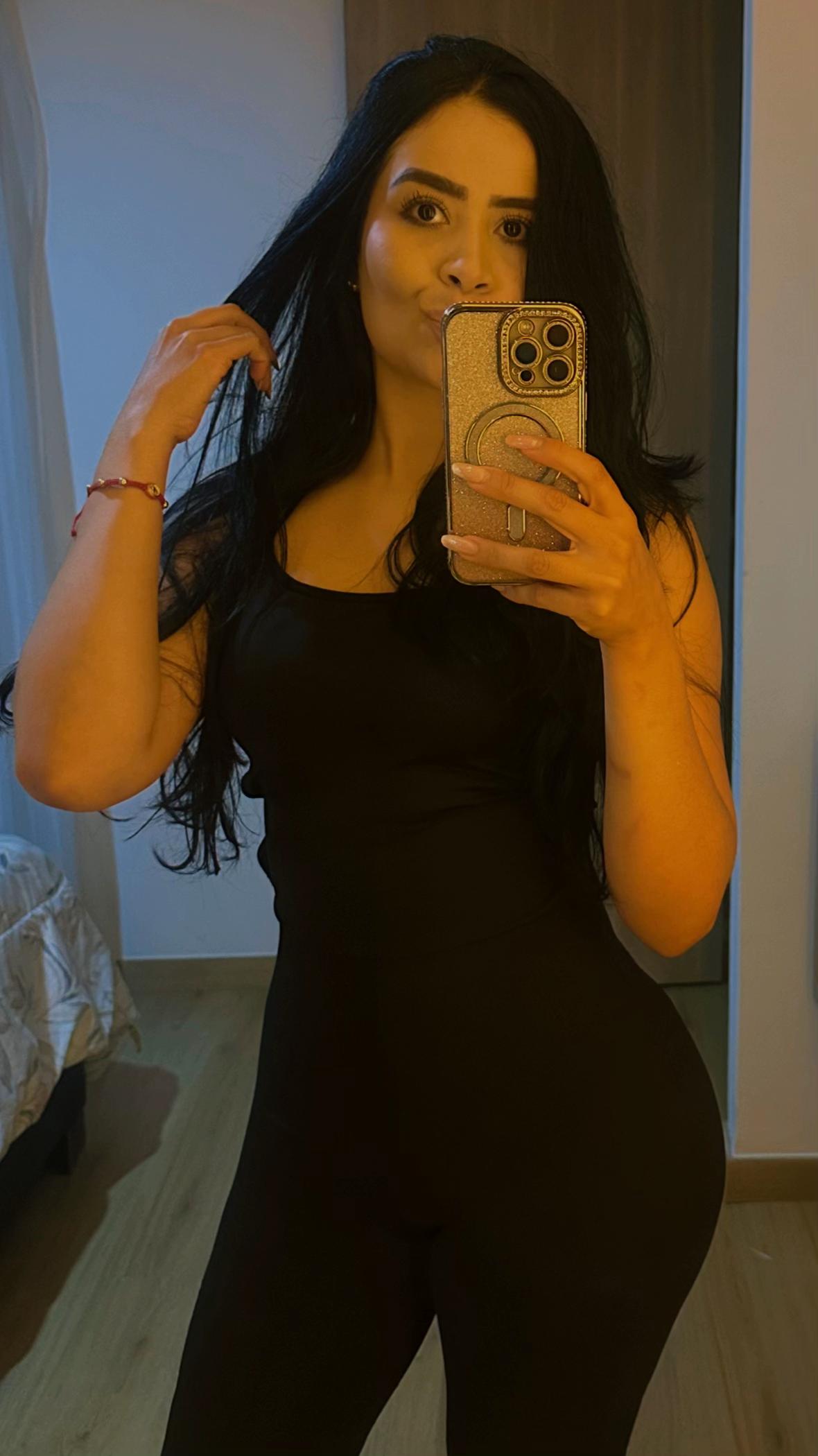 @🩷Caroline Castro 🩷