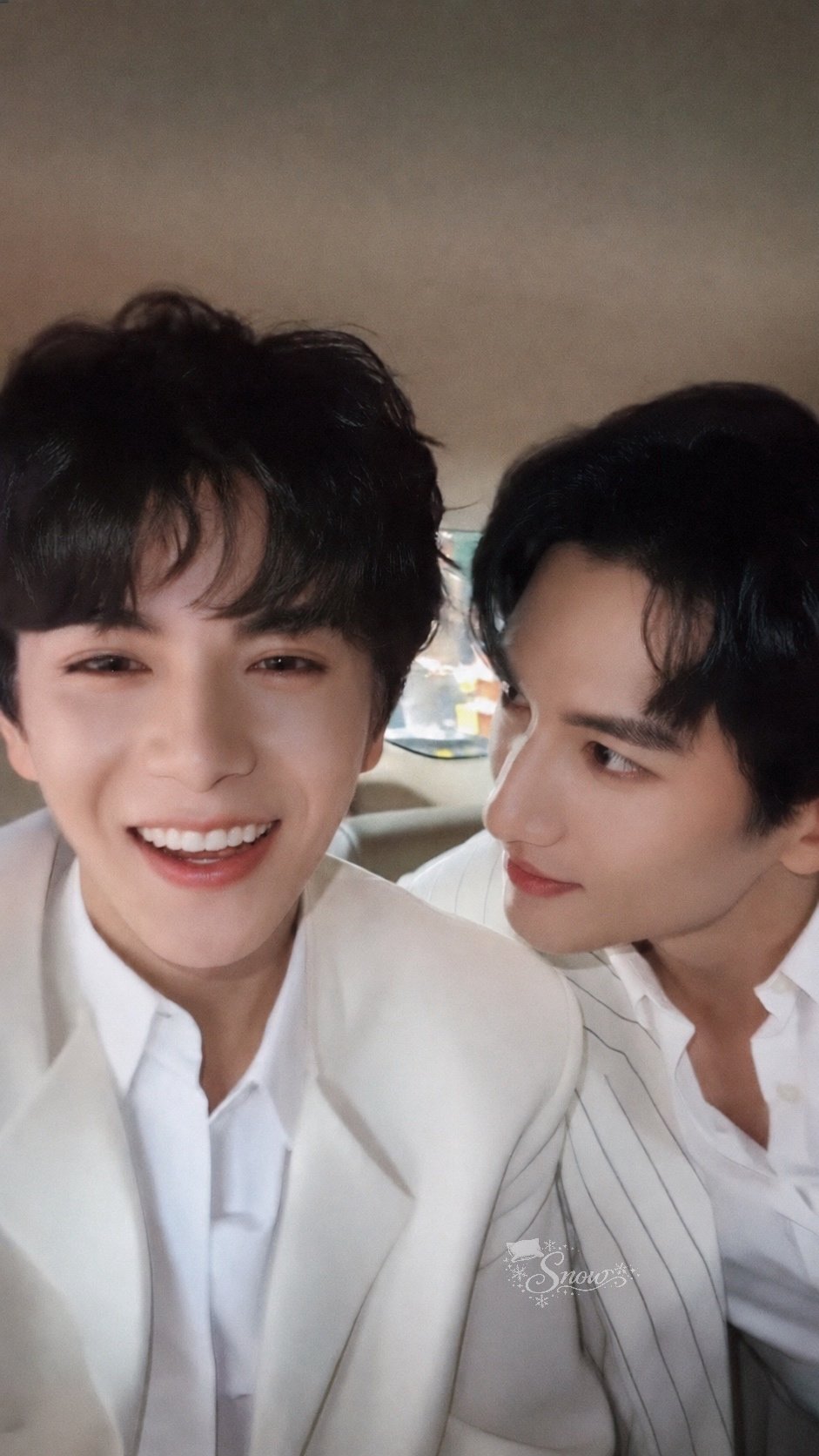 @Random Fans ๐ซ