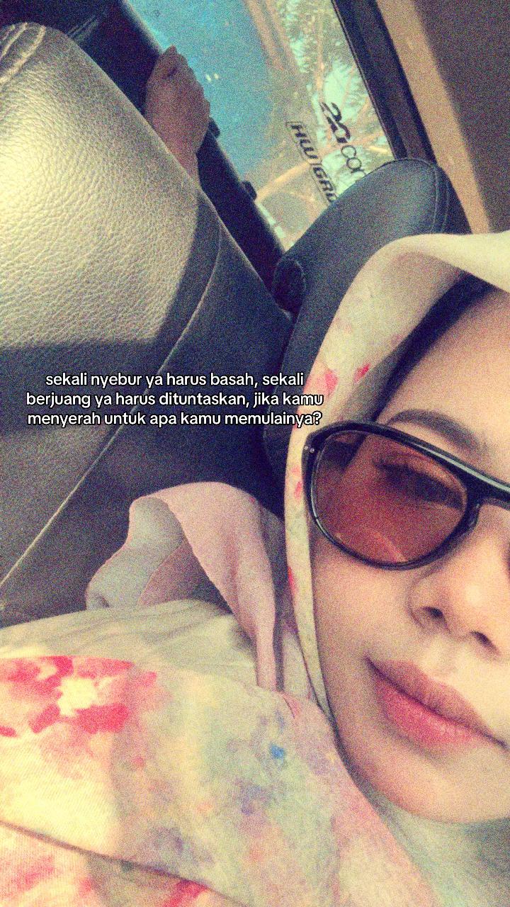 @˚⊹♡indahೃ࿔🎀