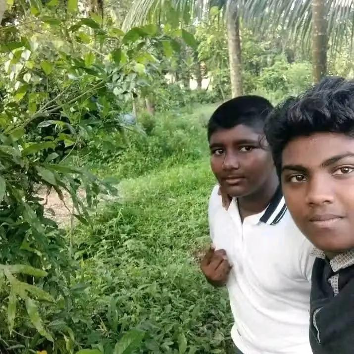 @සුද්දා