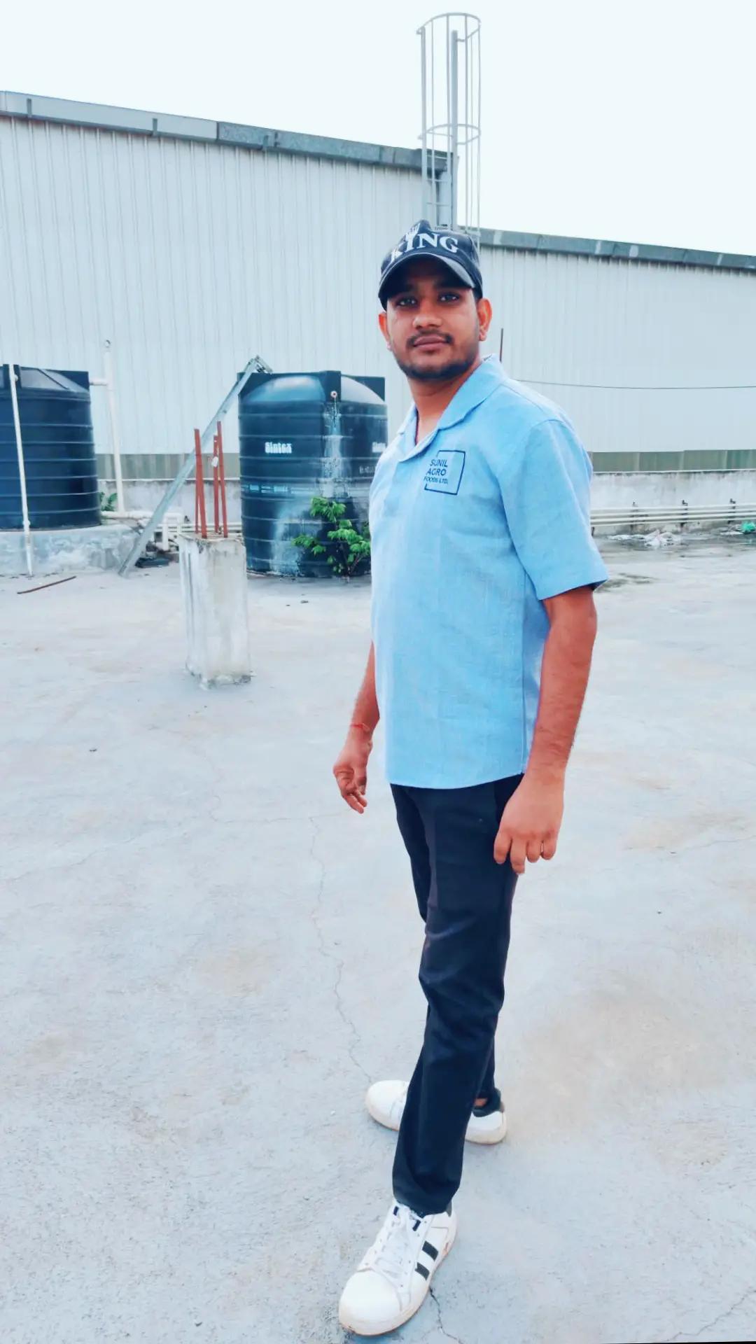 @shroffakhilesh