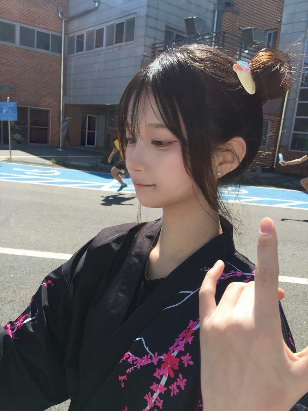 @m i n n