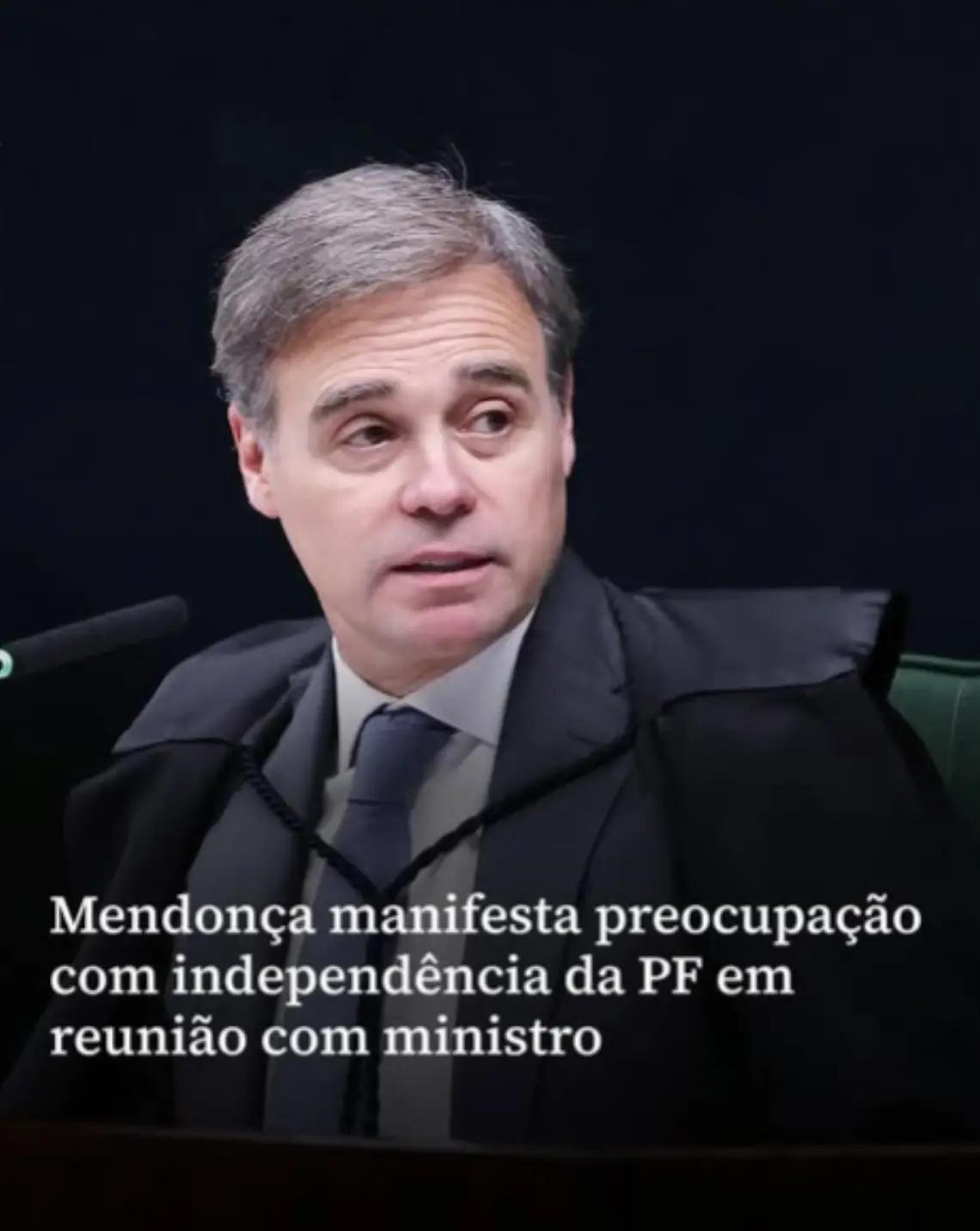 @Politiqueces