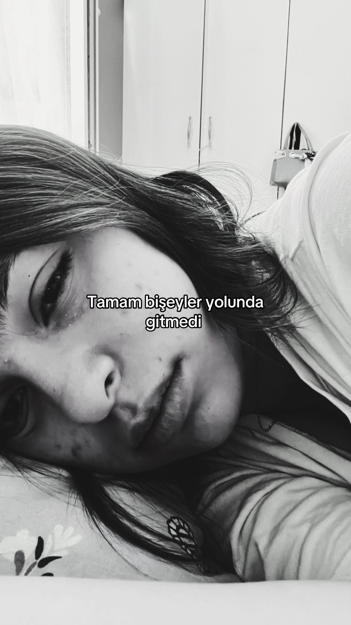 @𝒩𝒾𝒶
