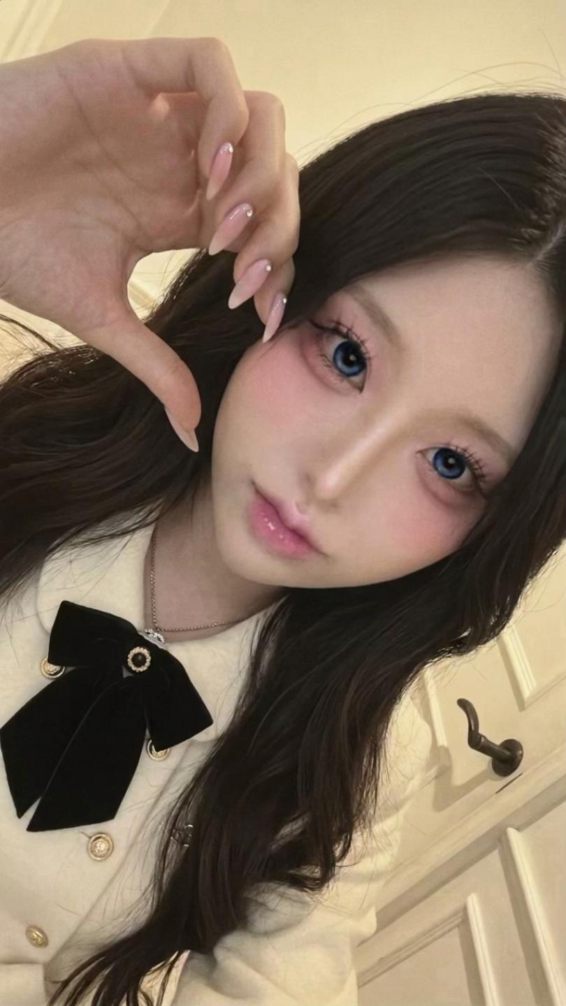 @수현