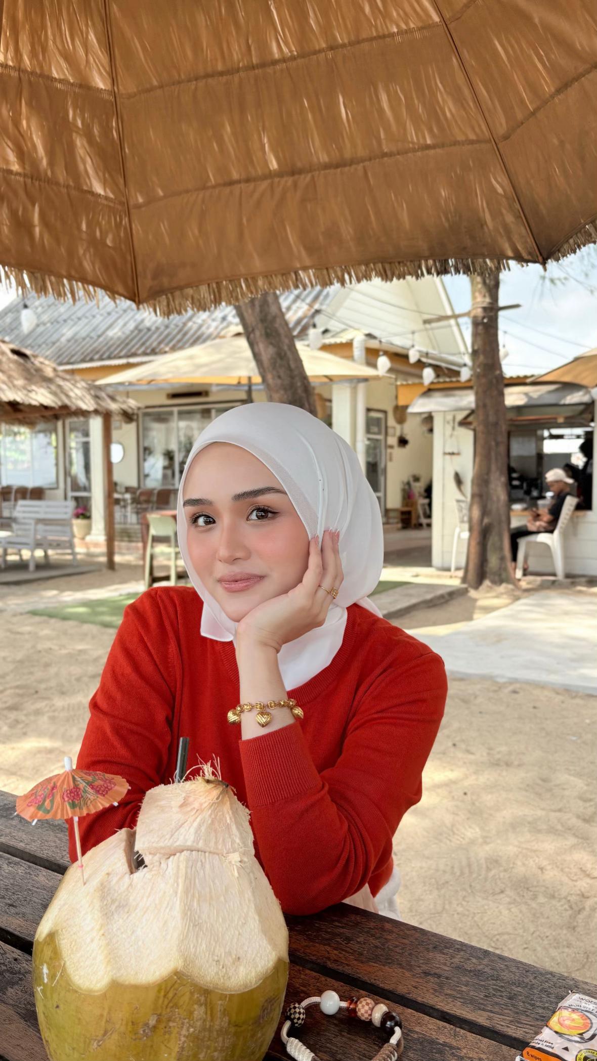 @sofia🕊️