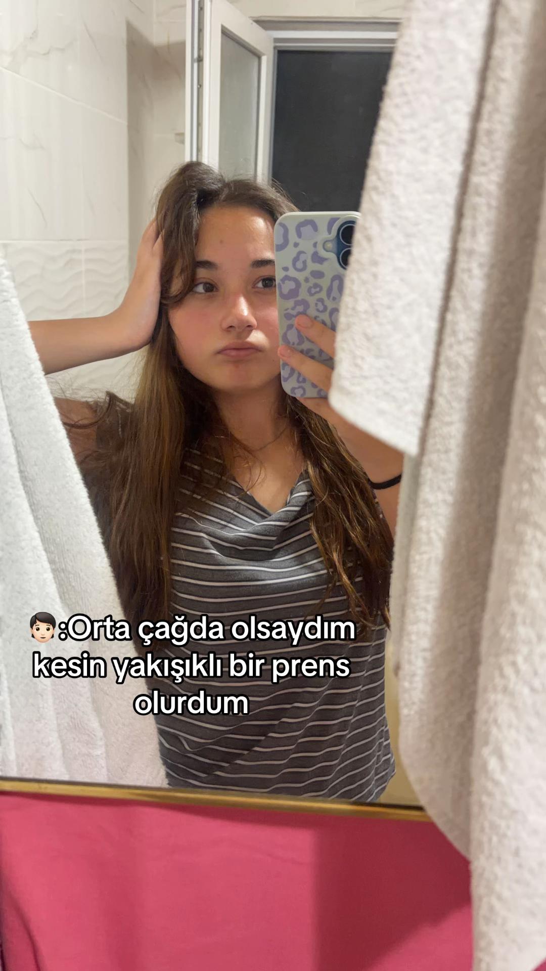 @Viora