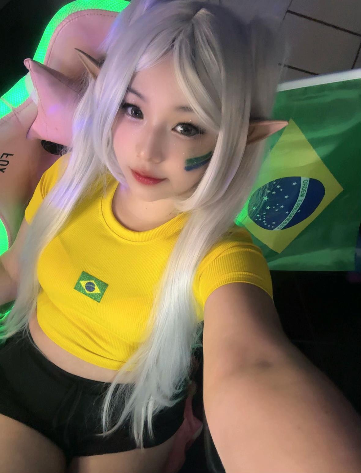 @🦊Lia Fox⚡️