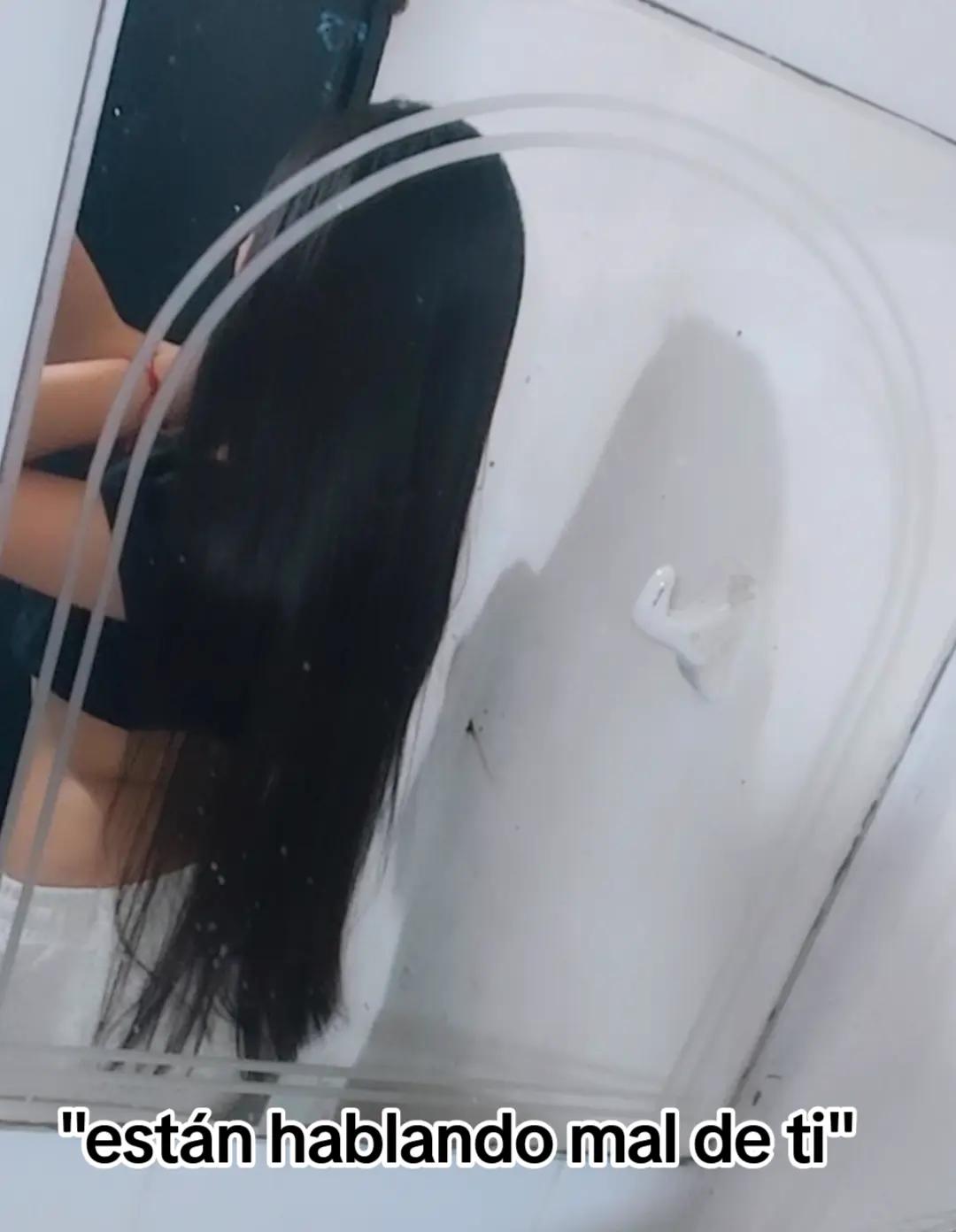 @Sofi_cely
