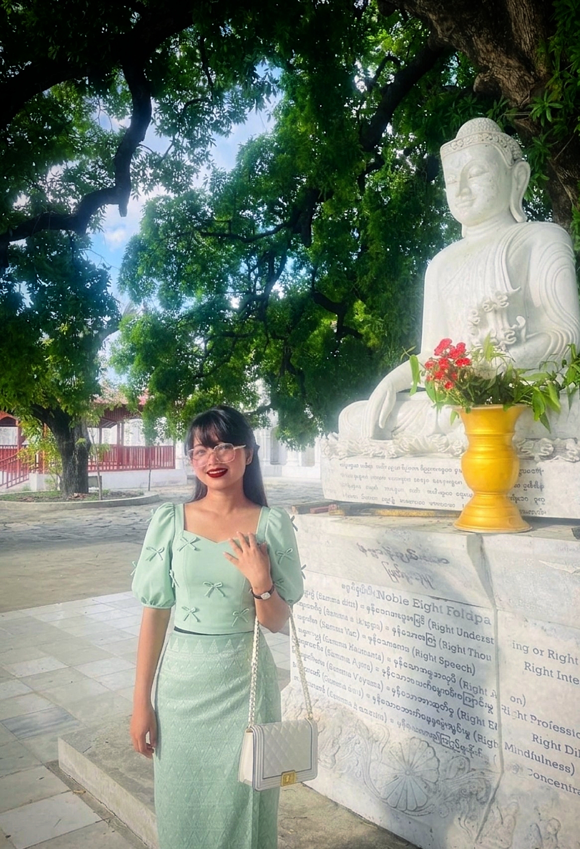 @Țĥ€ïñț☯☣💞(Official)