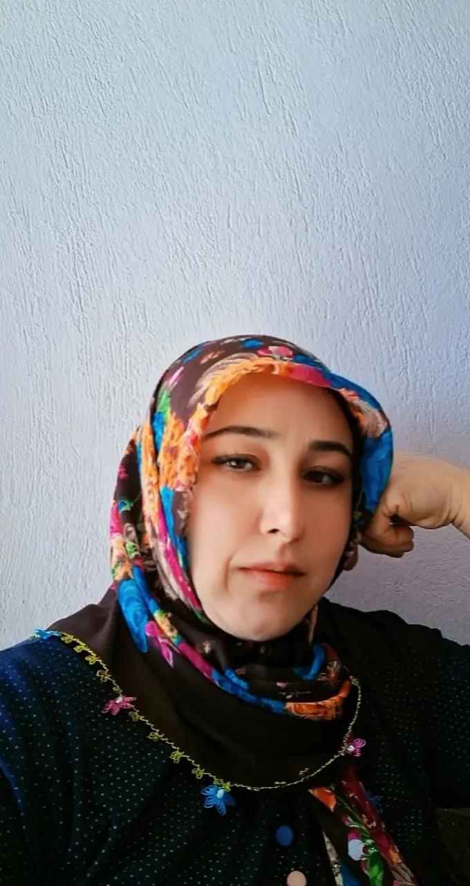 @Suna Karipoglu