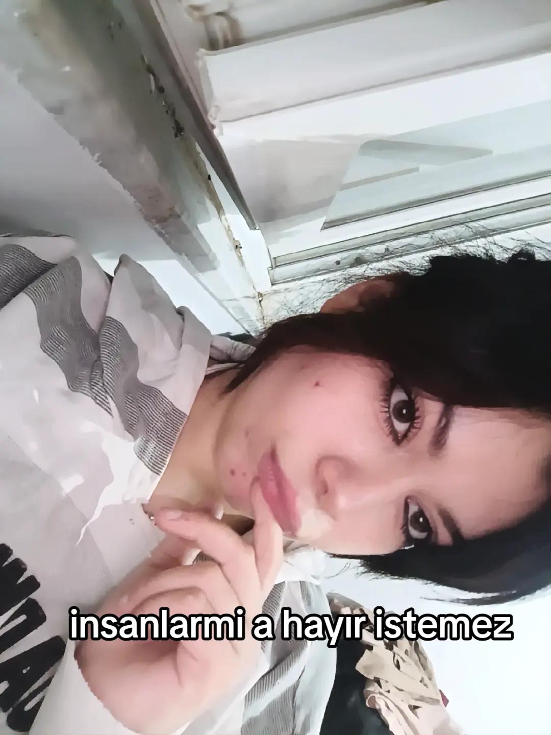 @Bella