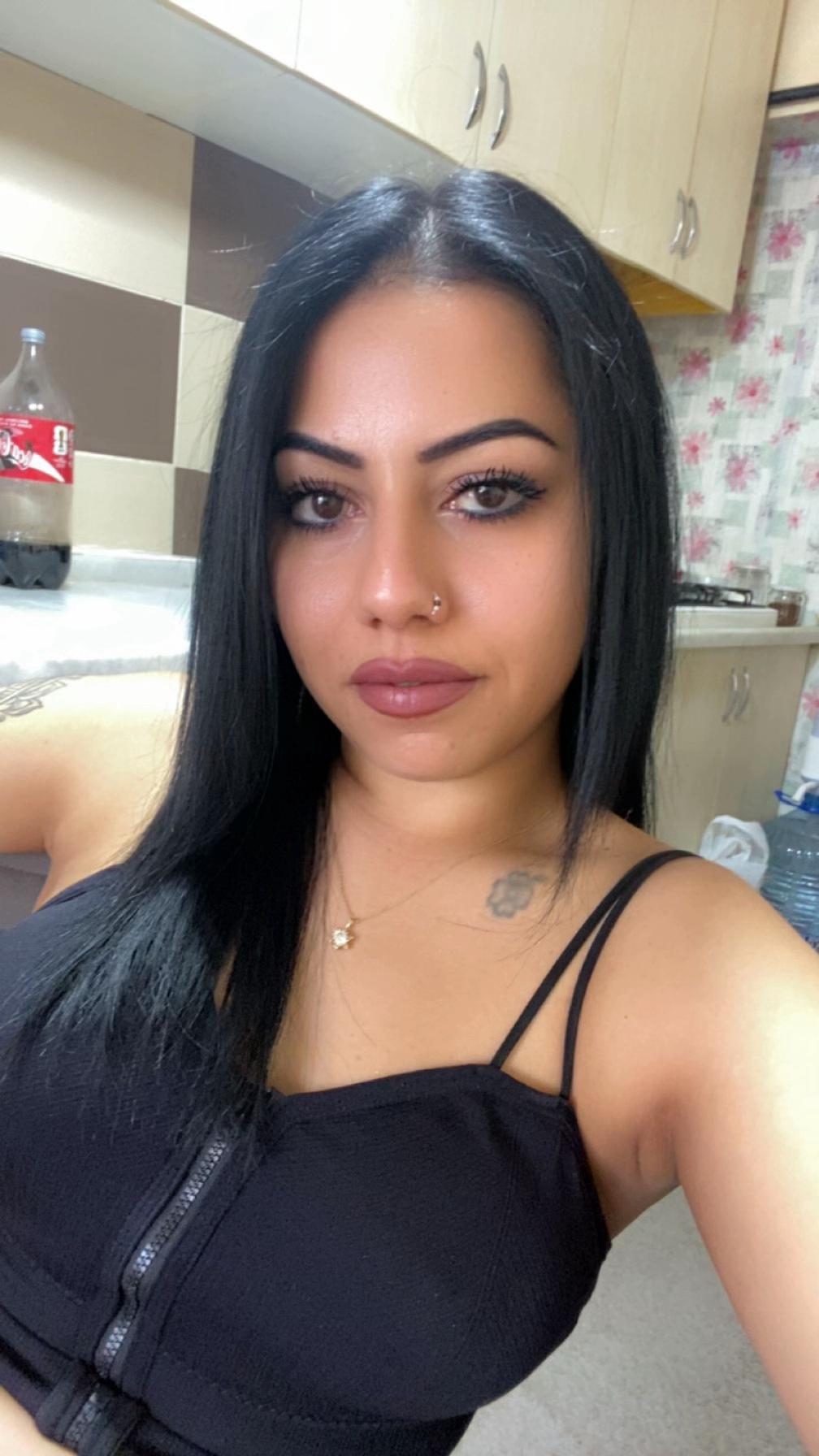 @Melissa_